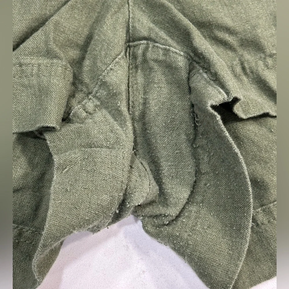 Old Navy Comfort Waist Linen Short - Picture 2 of 8
